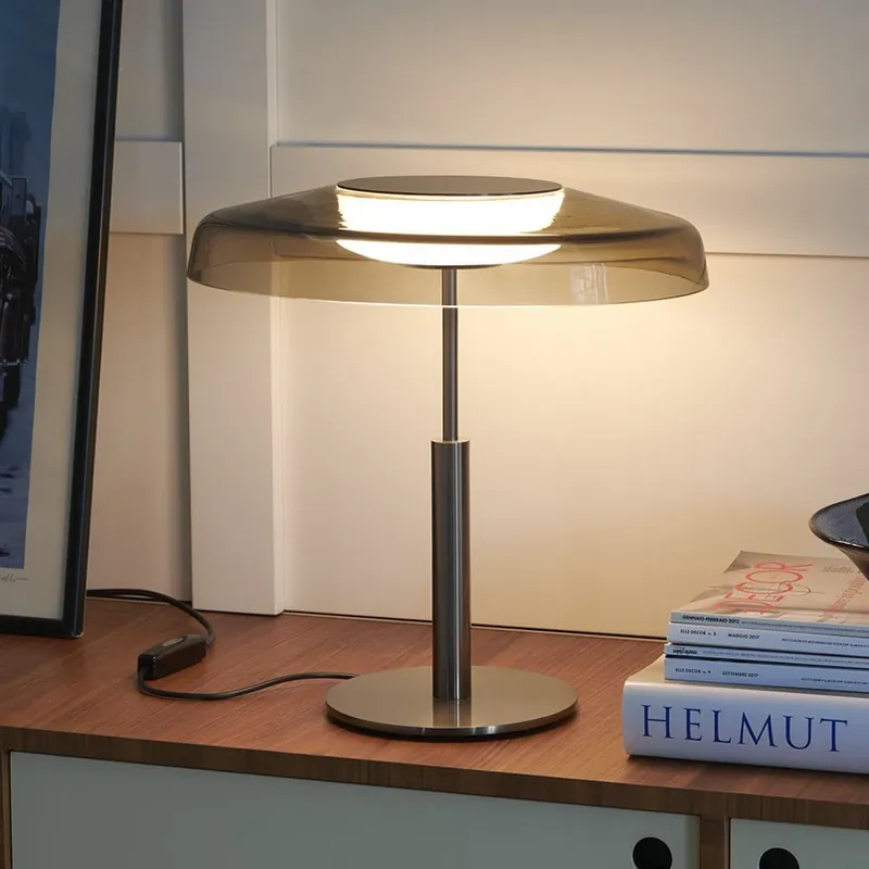 Uitverkoop Oluce LED tafellamp Dora, nikkel/rookgrijs, metaal, PMMA