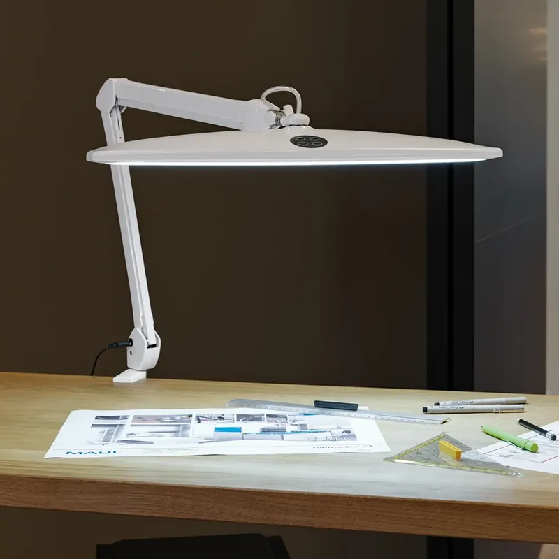 LED klemlamp MAULwerk, wit, hoogte 50 cm, dimbaar Koopje