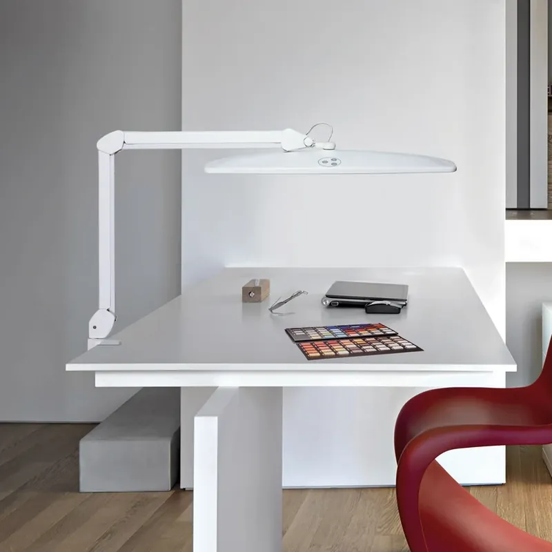 LED klemlamp MAULexplore, dimbaar, wit Favoriet