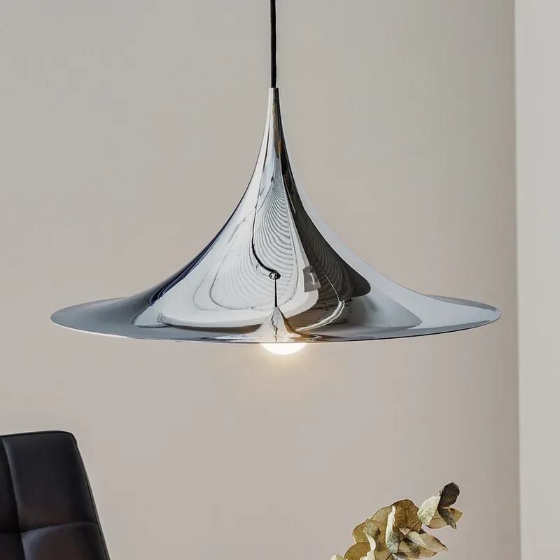 Gratis Retour Gubi Semi hanglamp, Ø 47 cm, chroom