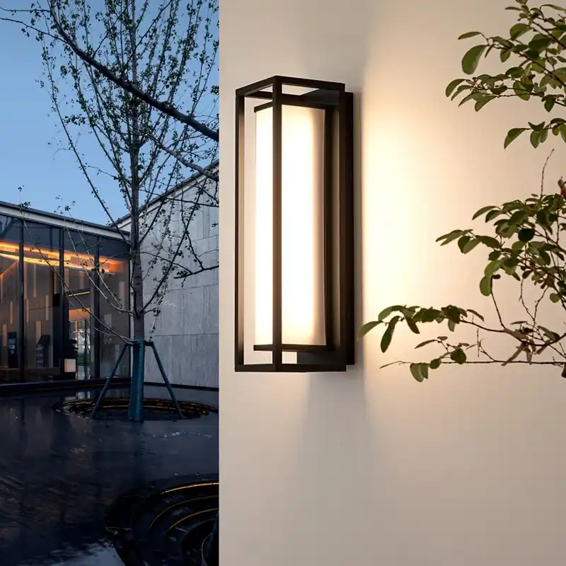 Uitverkoop Lucande Banetti LED buitenwandlamp, 50 cm