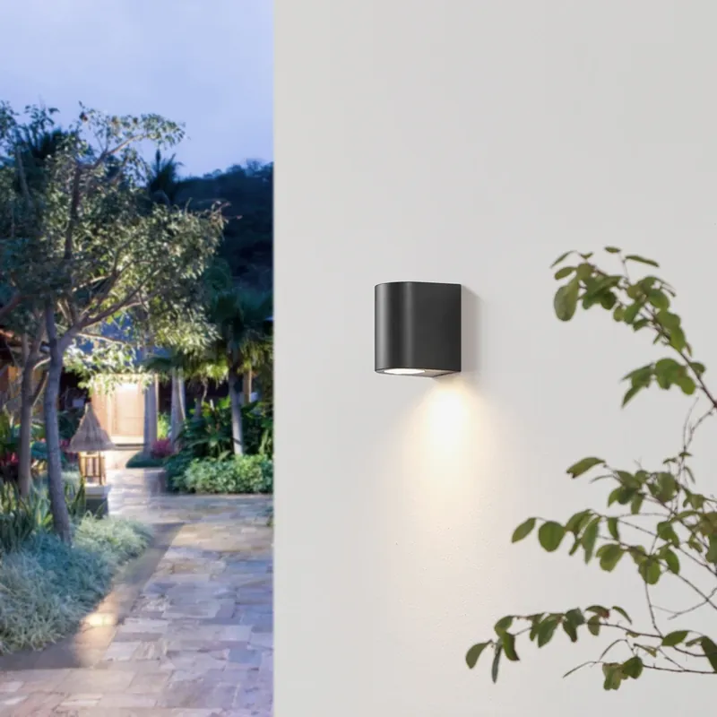 Hoge Kwaliteit Prios buitenwandlamp Irfan rond zwart 10 cm