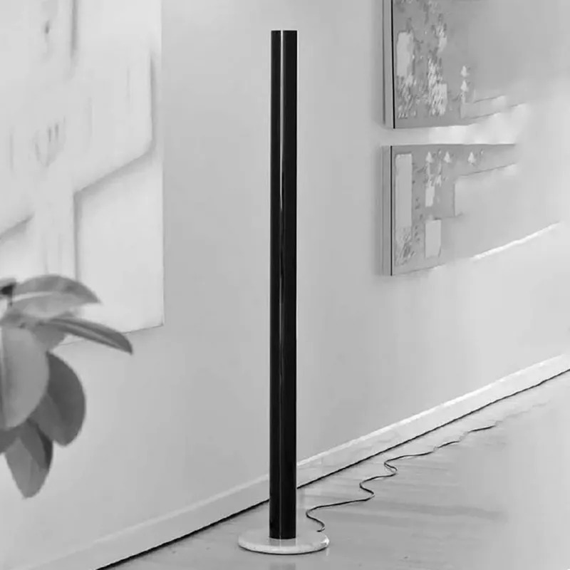 Beperkt Aanbod Martinelli Luce Pistillone LED vloerlamp dimbaar