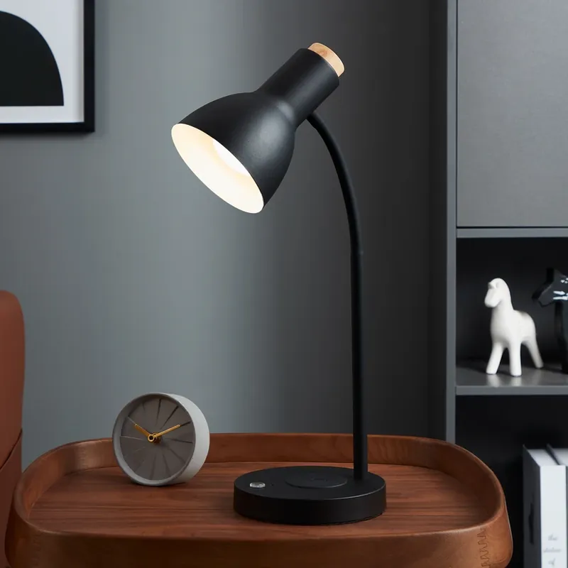 Op = Op EGLO Veradal-QI LED tafellamp met touchdimmer